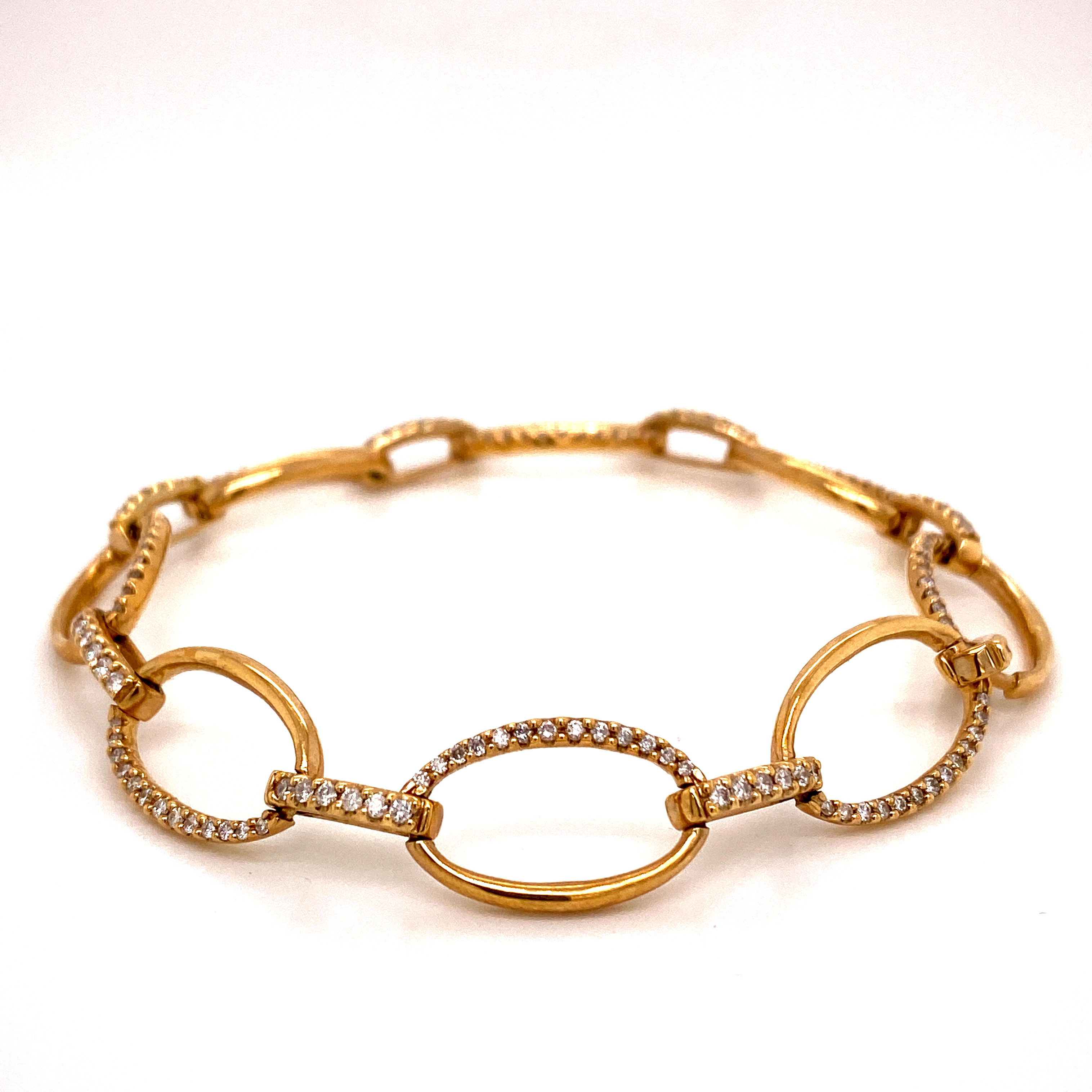14K DIAMOND & YELLOW GOLD LINK BRACELET 